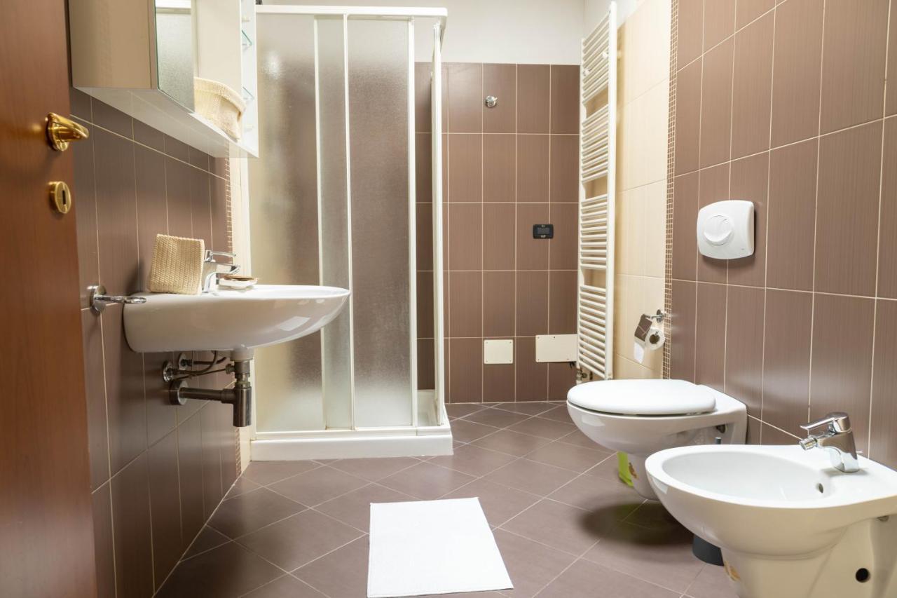 Manu Le Vele Casa Vacanze Desenzano del Garda Extérieur photo